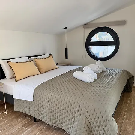 Villa Azur Mare Luxury Neoi Epivatai